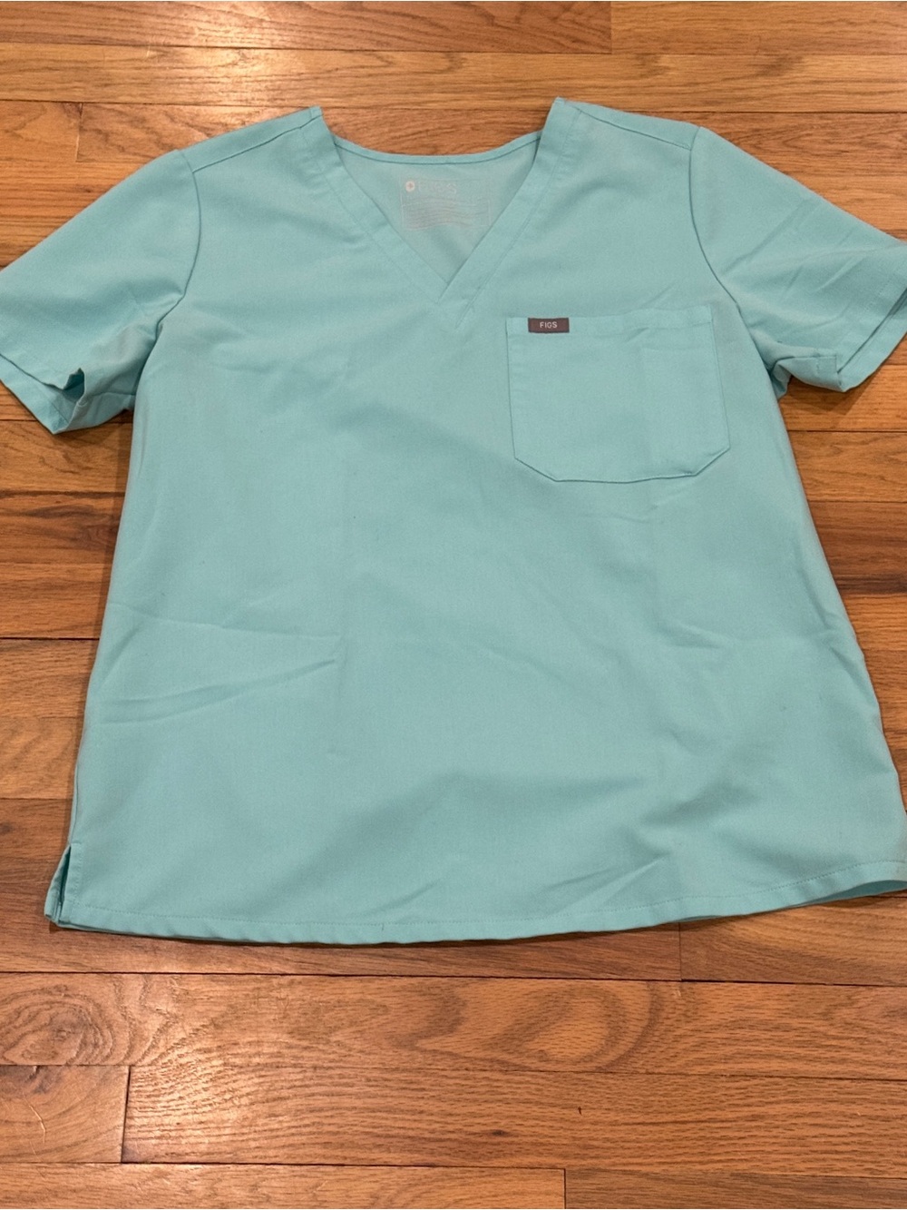 FIGS V-neck Scrub Top Sea Glass M
